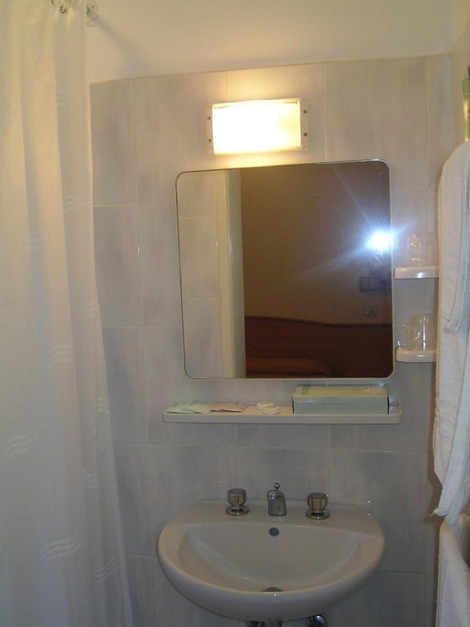 Albergo Moretti Senigallia Esterno foto