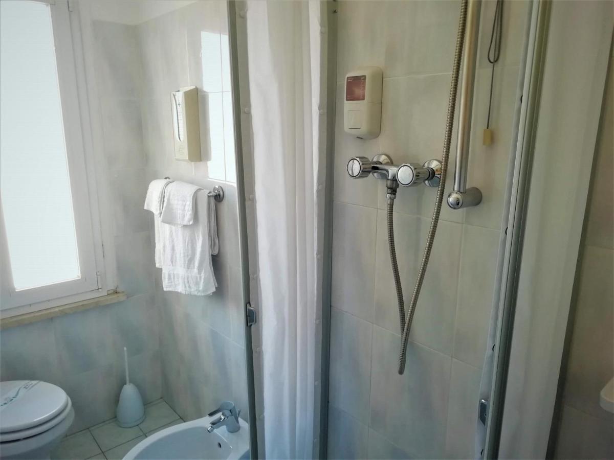 Albergo Moretti Senigallia Esterno foto